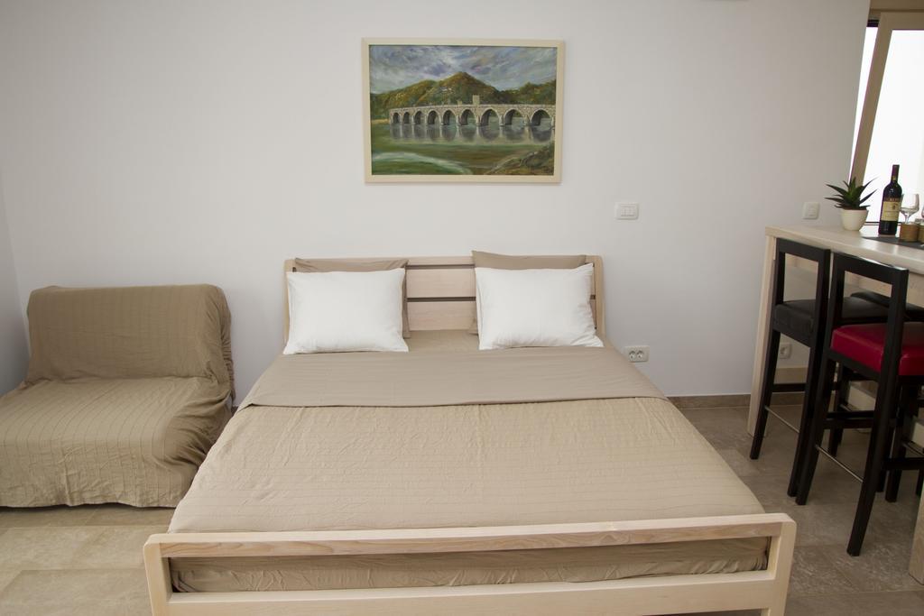 Apartments Brezanin Sutomore Exterior photo