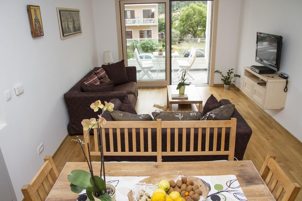 Apartments Brezanin Sutomore Exterior photo
